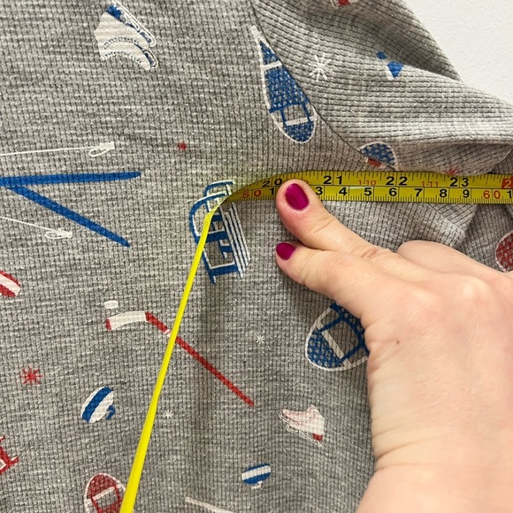 Grey waffled winter onesie XL EUC has bum buttons - Picture 6 of 7